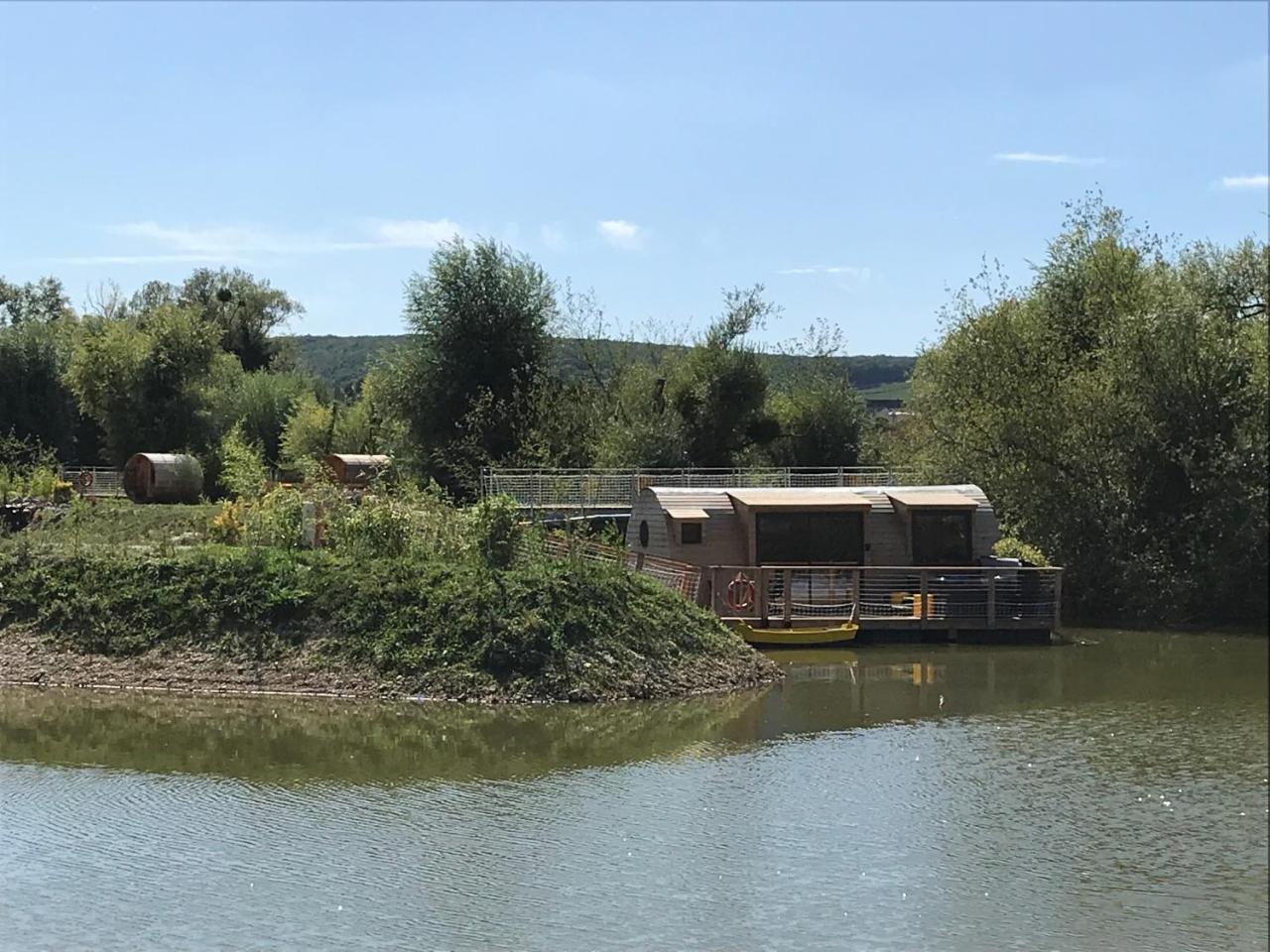 Lodges Des Grands Crus Chablis Exterior foto